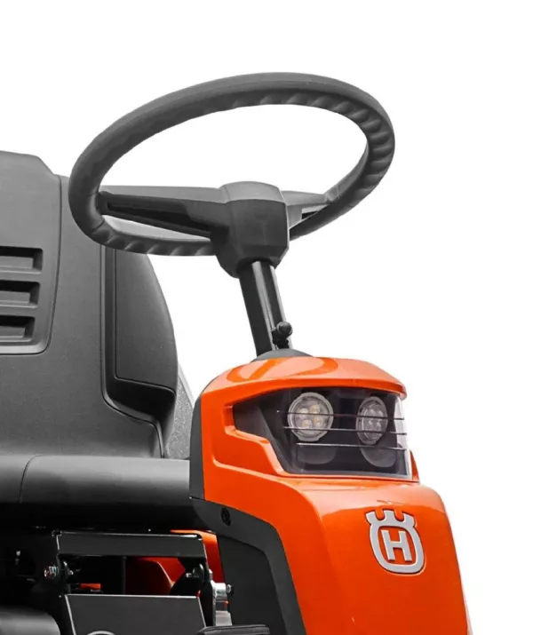 Tondeuse frontale professionnelle à quatre roues Husqvarna RC 320Ts AWD - appareil de base sans plateau de coupe - modèle 2025-Neuf – Image 2