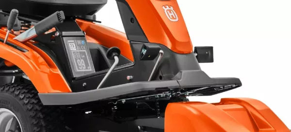 Tondeuse frontale professionnelle Husqvarna R 320X AWD - appareil de base sans plateau de coupe - modèle 2025-Neuf – Image 6