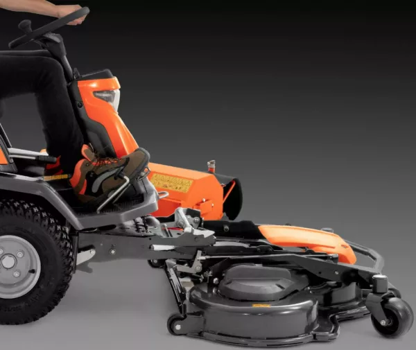 Tondeuse frontale professionnelle à quatre roues Husqvarna R 420TsX AWD appareil de base sans tondeuse - modèle 2025-Neuf – Image 18