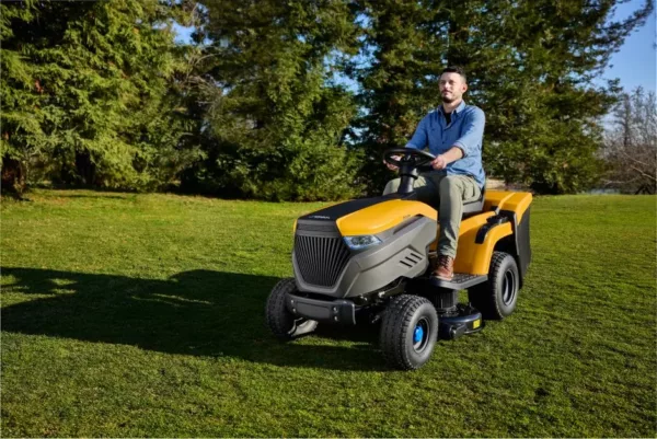 Tracteur tondeuse à batterie Stiga Estate 798e avec batterie 64 Ah et chargeur - modèle 2025-Neuf – Image 8