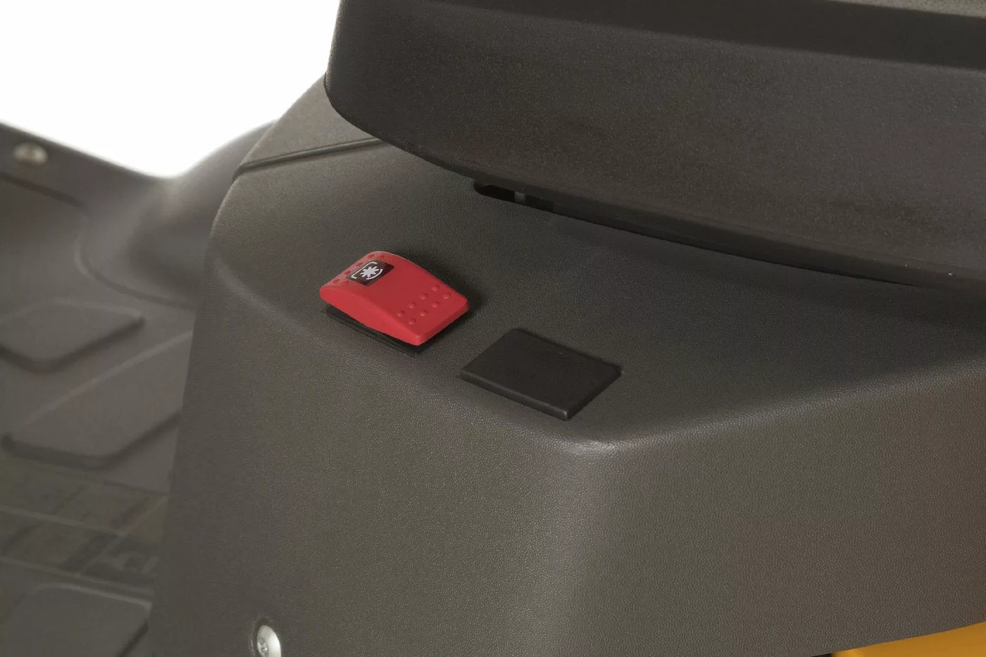 Tondeuse frontale Stiga Park 300 LC avec plateau 85 MQ - modèle 2025-Neuf – Image 15