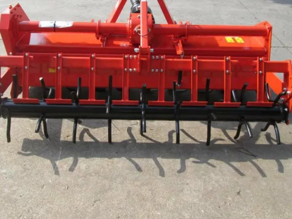 Herse rotative RM250 – largeur de travail 250 cm – 22 lames Série lourde – Rouleau à piques – Image 3